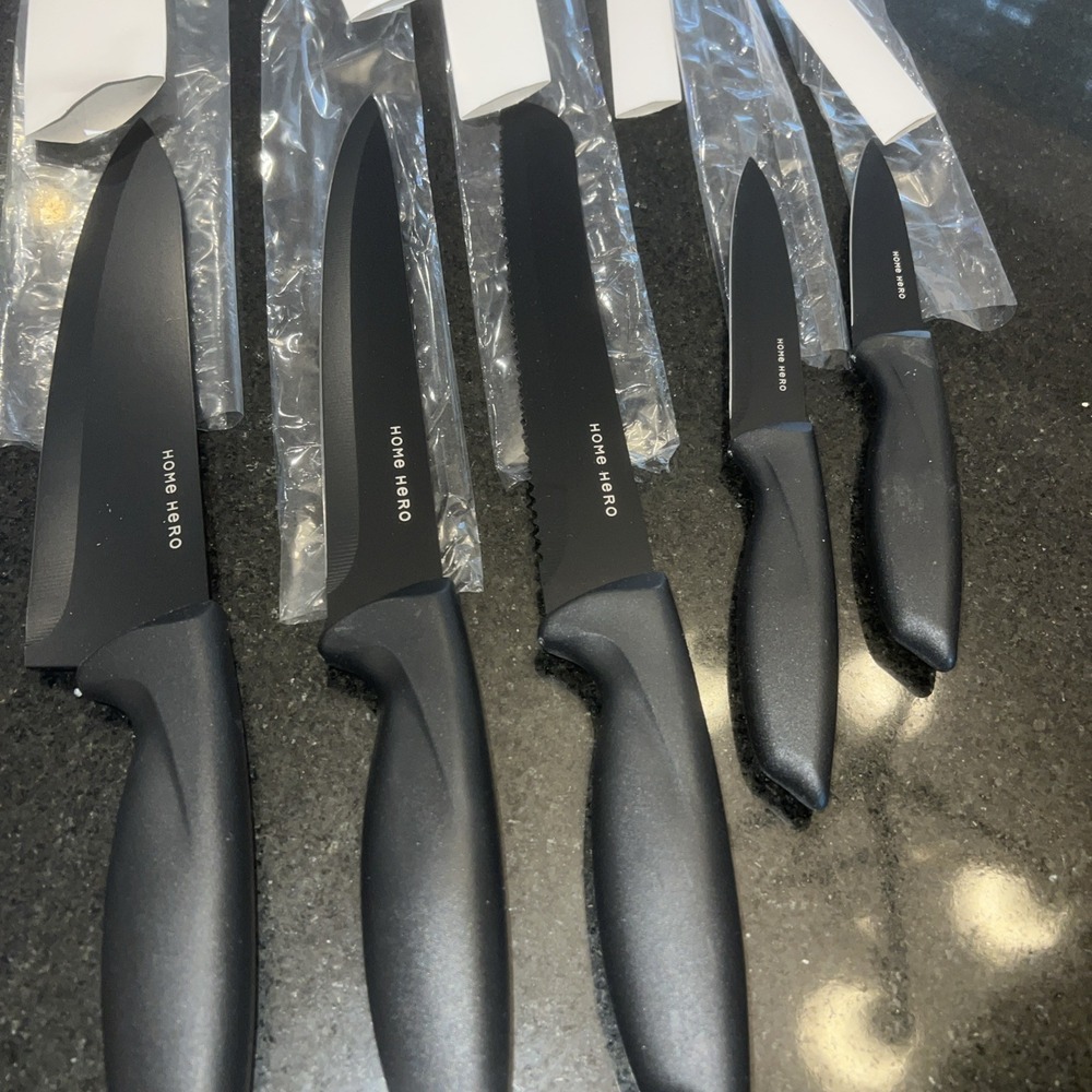Home Hero 7 Piece Cutlery Knife Kitchen Set w/ 2 Stage Sharpener, Stand